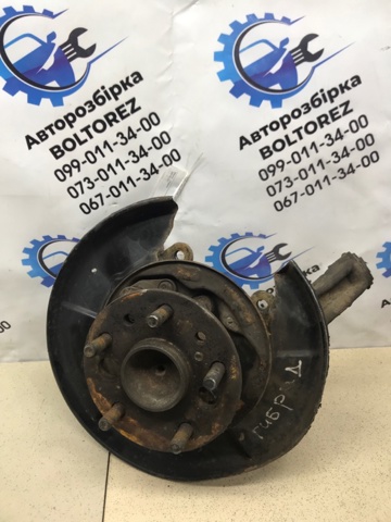 Цапфа (поворотный кулак) задний левый 4230506100 TOYOTA