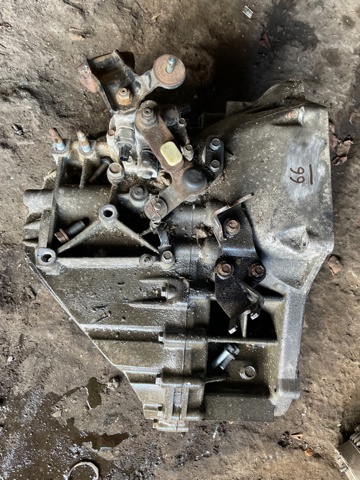 Механическая коробка передач 430003B030 HYUNDAI