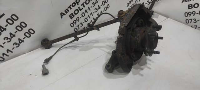 430188H300 NISSAN Цапфа задняя правая купить в Украина