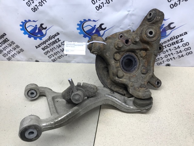 NISSAN 43018CG000 Цапфа задняя правая в наличии Винница