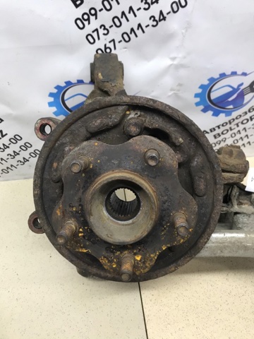 NISSAN 43018CG000 Цапфа задняя правая в наличии Сумы