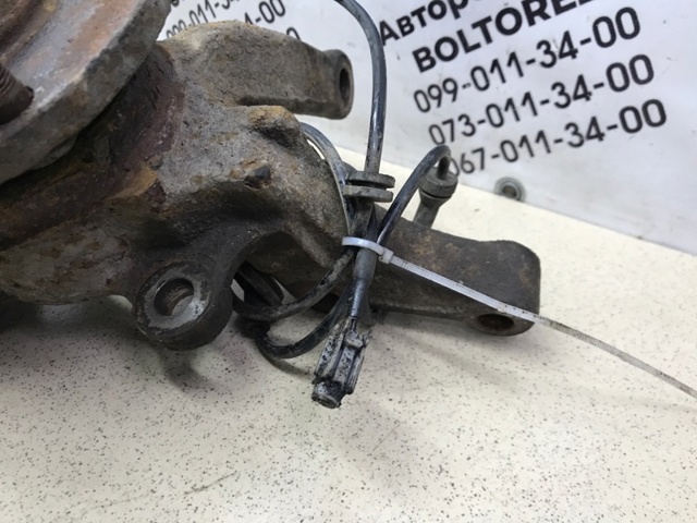 4321142060 TOYOTA Цапфа (поворотный кулак) передний правый купить в Каменское