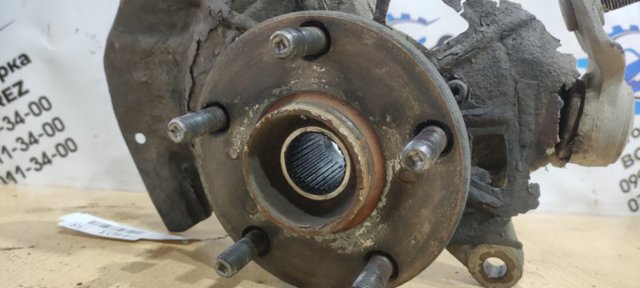 TOYOTA 4321258020 Цапфа (поворотный кулак) передний левый в наличии Сумы