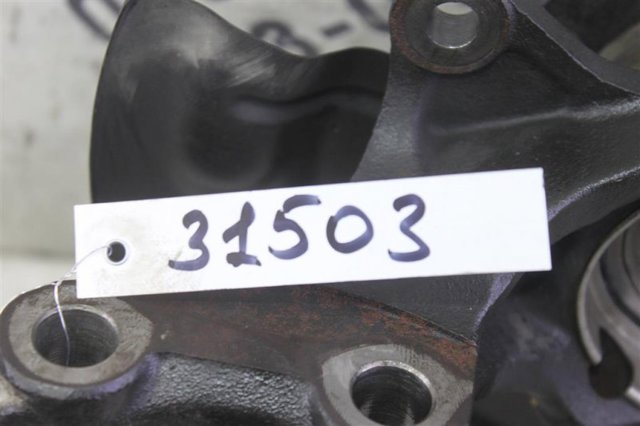 43212AA010 TOYOTA Цапфа (поворотный кулак) передний левый купить в Винница