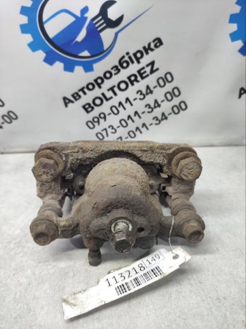 Задний левый суппорт 44011JG00A NISSAN