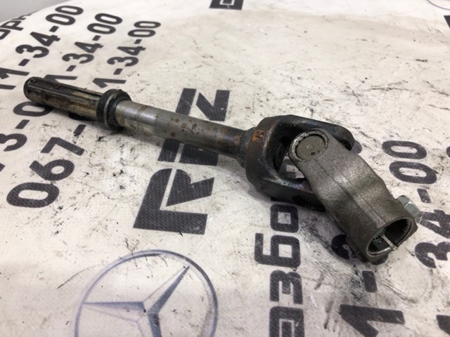 Вал рулевой колонки, нижний 4522006150 TOYOTA