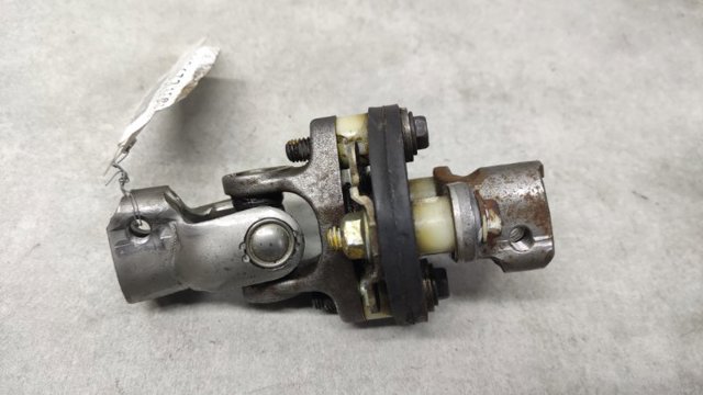 TOYOTA 4523048050 Кардан вала рулевой колонки верхний в наличии Каменское