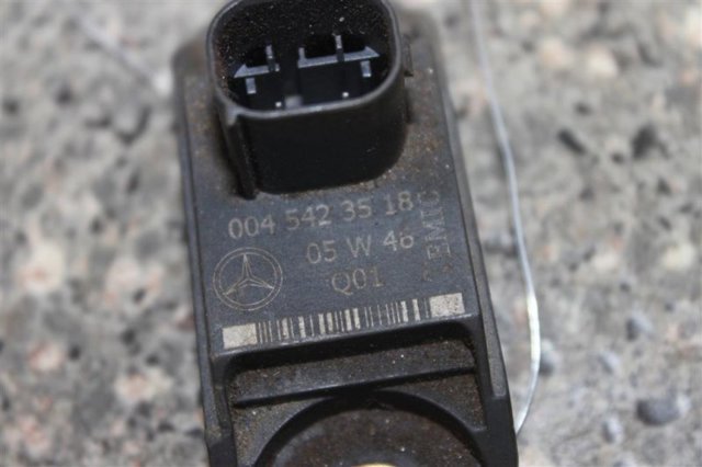 MERCEDES 45423518 Датчик вертикального ускорения в наличии Полтава