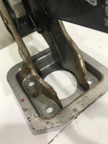 NISSAN 465018H805 Педаль тормоза в наличии Полтава