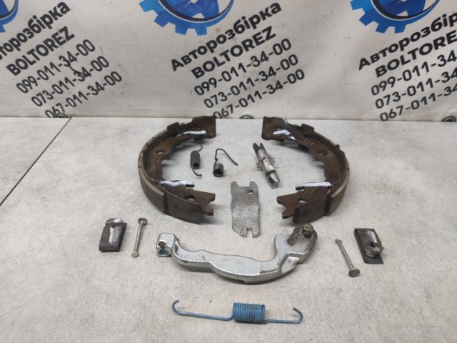 TOYOTA 4654020070 Колодки ручника в наличии Винница