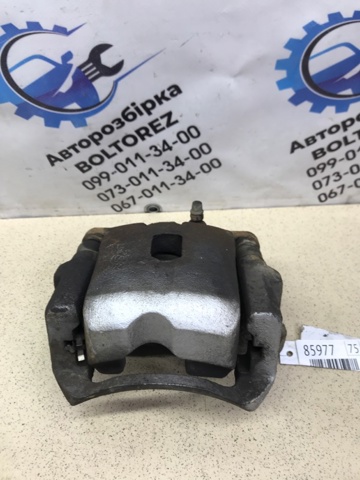 Суппорт тормозной, передний, левый 4775042040 TOYOTA