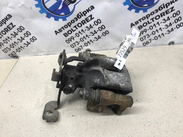 Суппорт тормозной задний правый 4783012220 TOYOTA