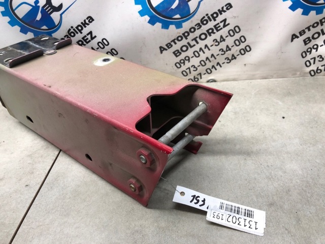 Суппорт тормозной задний правый 4783033240 TOYOTA