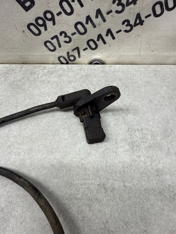 Датчик АБС (ABS) передний, правый 47910EQ010 NISSAN