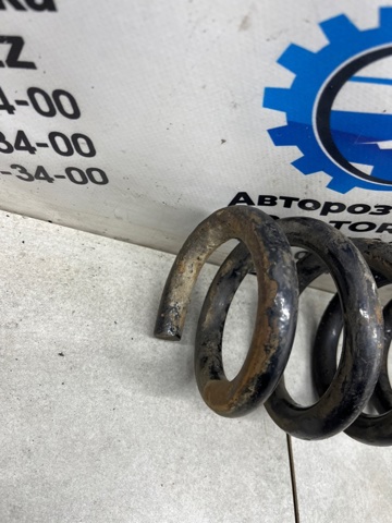 Пружина передняя, левая 4813160D40 TOYOTA