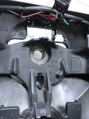 484009812R RENAULT Руль купить в Днепр