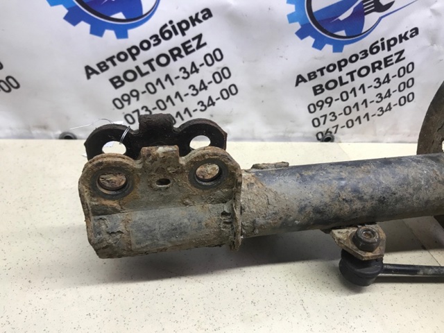 Амортизатор передней подвески левой 4852049485 TOYOTA