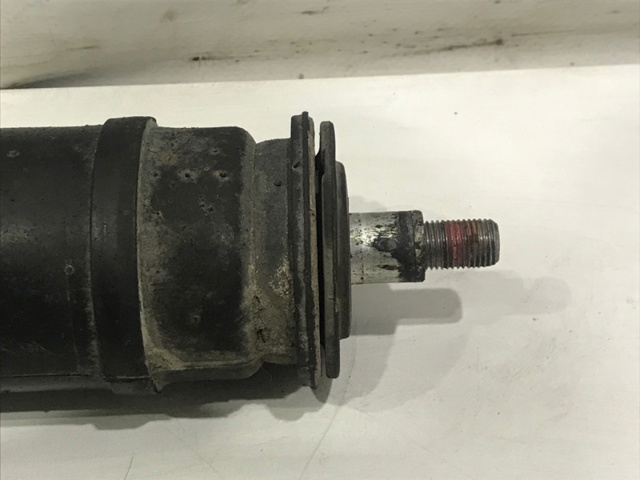 4853009N90 TOYOTA Амортизатор задний правый купить в Сумы