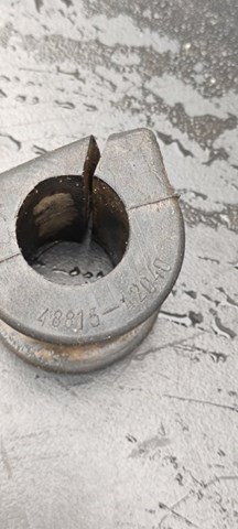 4881542040 TOYOTA Втулка стабилизатора заднего купить в Тернополь