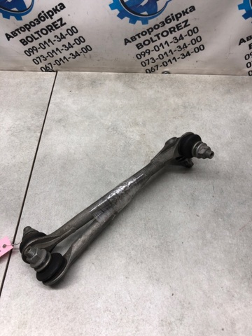 Тяга переднего стабилизатора 4882006100 TOYOTA