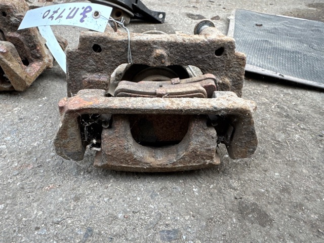 4922620 FORD Скоба заднего суппорта купить в Харьков
