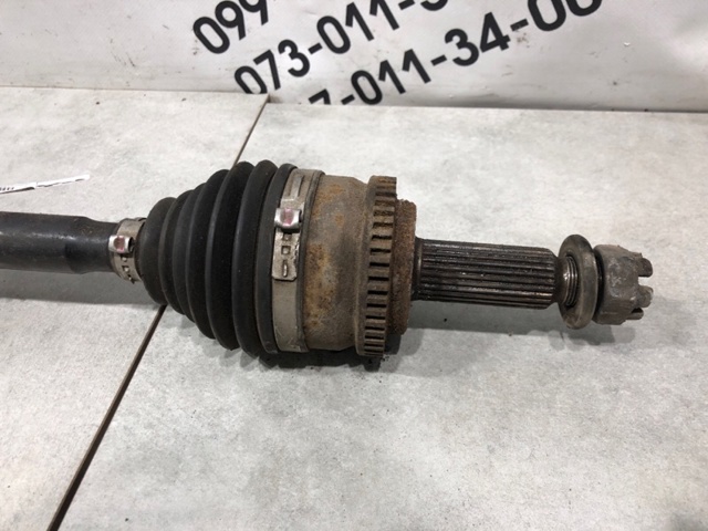HYUNDAI 495001H010 Правая полуось в наличии Николаев