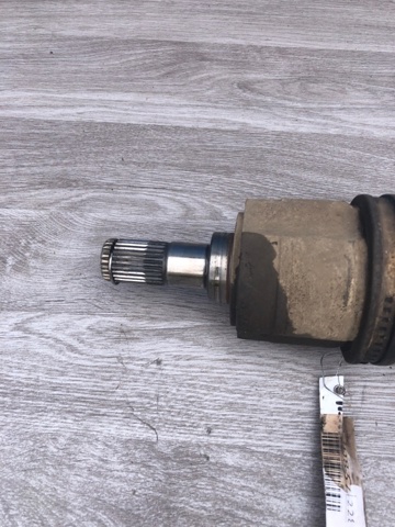 495012L010 HYUNDAI Левая полуось купить в Украина