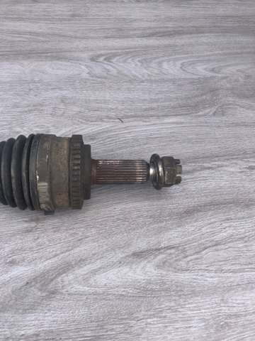 495012L010 HYUNDAI Левая полуось купить в Винница