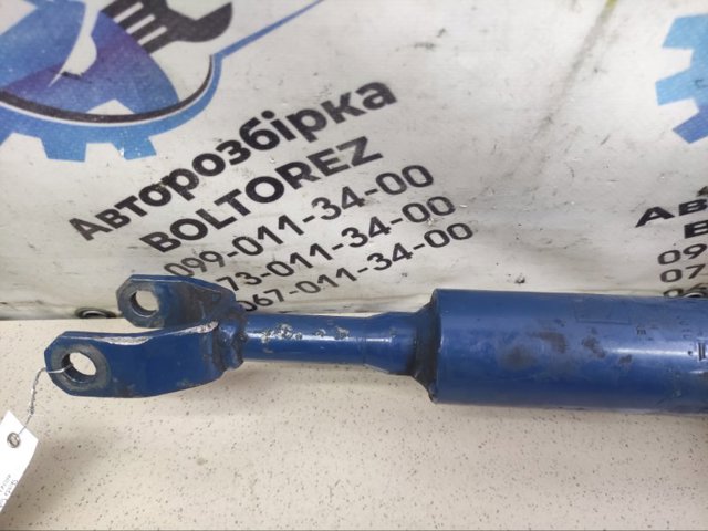 VAG 4B0412031CD Амортизатор передний в наличии Ужгород