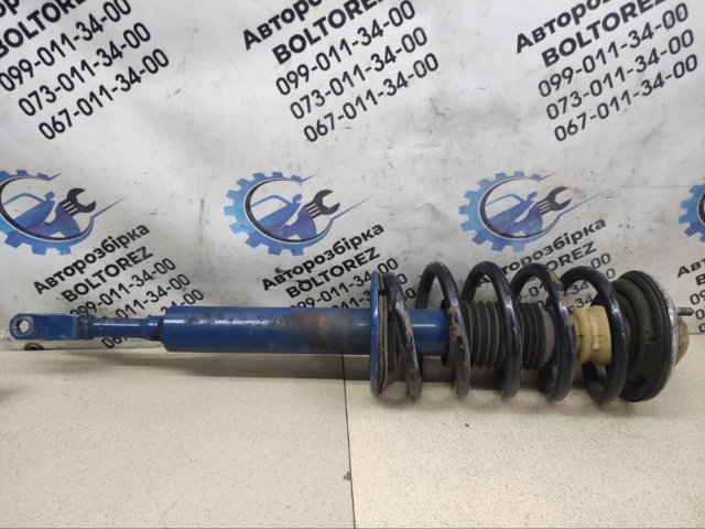 Амортизаторы передние 4B0412031CD VAG