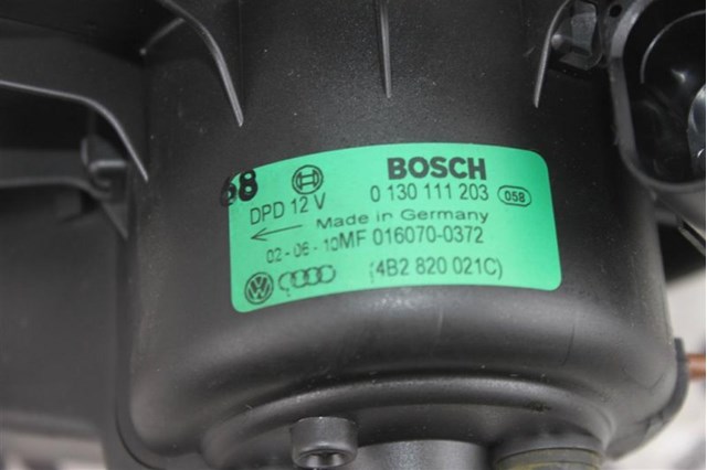 VAG 4B2820021C Мотор вентилятора печки (отопителя салона) в наличии Ужгород