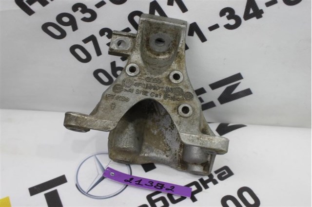 4F0199308N VAG Кронштейн подушки (опоры) двигателя правой купить в Ирпень