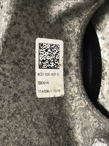 VAG 4G0505431C Цапфа задняя левая в наличии Ровно