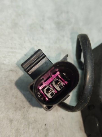 4G0823509C Замок капота купить Житомир