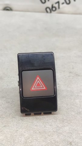 Кнопка включения аварийного сигнала 4G0941509 VAG