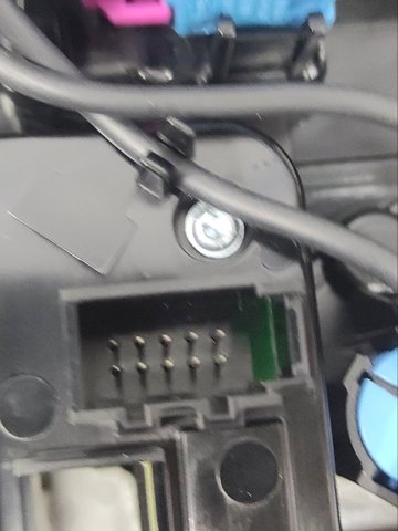 VAG 4G0947135B в наличии Ужгород