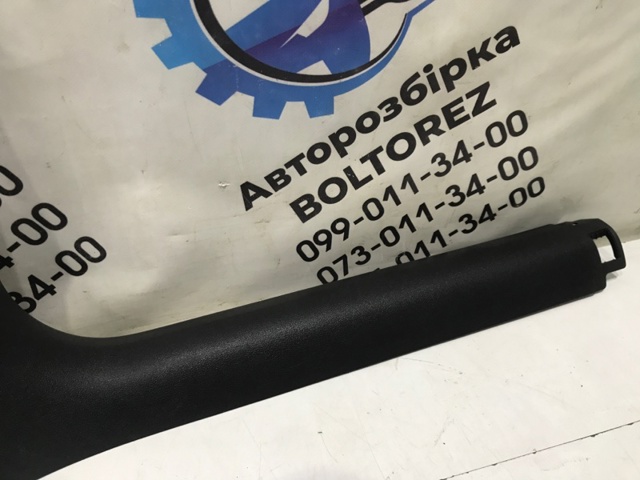 4G2867272 VAG Обшивка стойки кузова внутренняя передняя правая купить в Чернигов