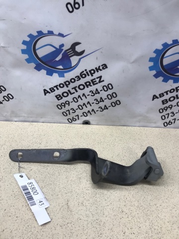 4G8827299 Петля двери задней (багажной 3/5-й) купить Кривой Рог