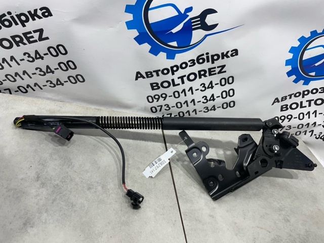 Амортизатор задней двери 4G8827852E VAG