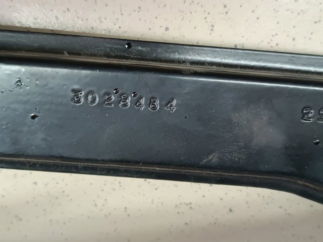 4G8845206A VAG Стекло двери задней правой купить в Киев