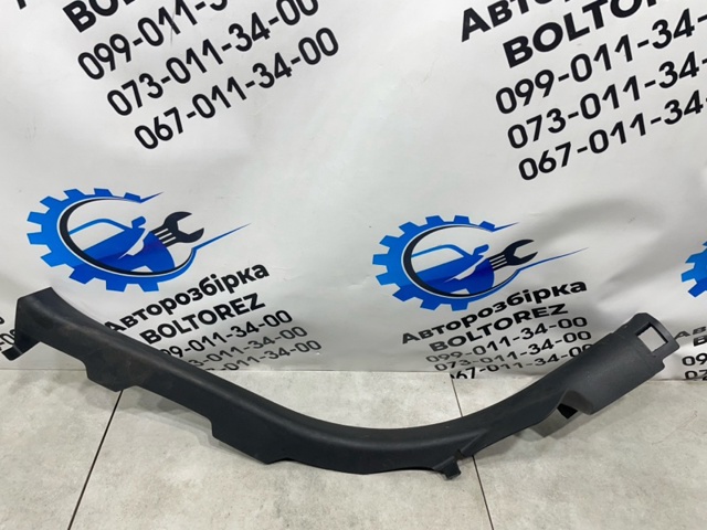 VAG 4G8867767A в наличии Ровно