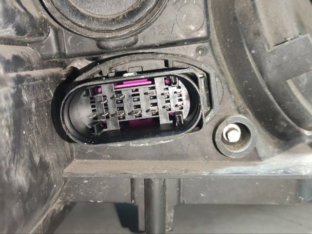 4G8941043A VAG Левая фара купить в Киев