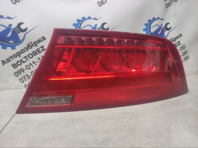 Задний правый внешний фонарь 4G8945096 VAG