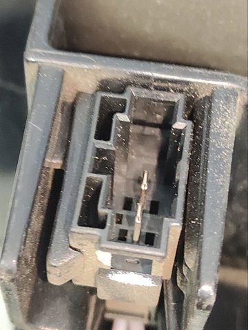 4G9035382A Динамик передней двери купить Николаев