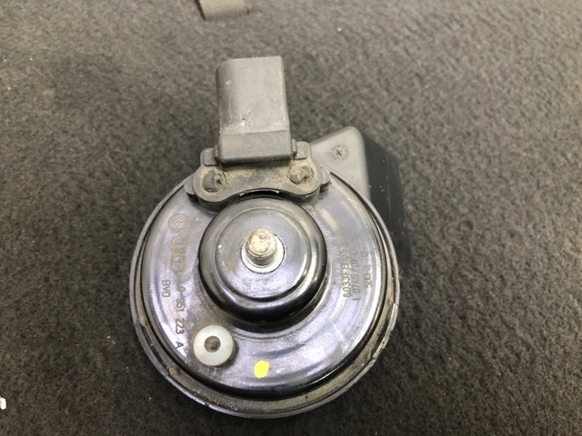 Сигнал звуковой 4L0951223A VAG