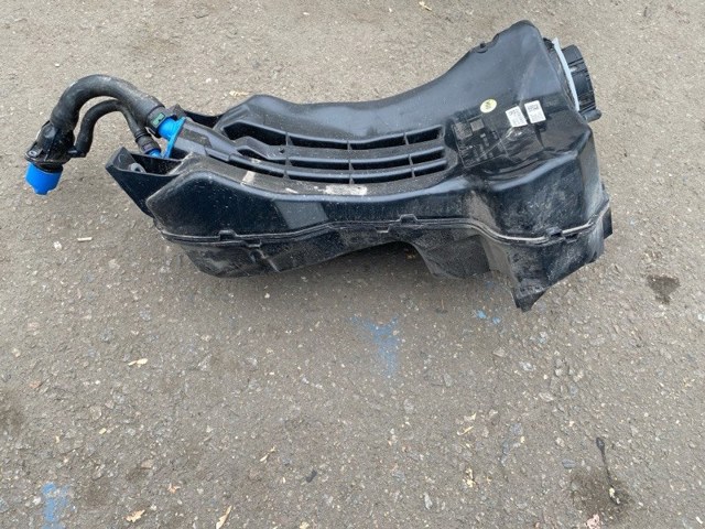 VAG 4M0131878CF в наличии Полтава