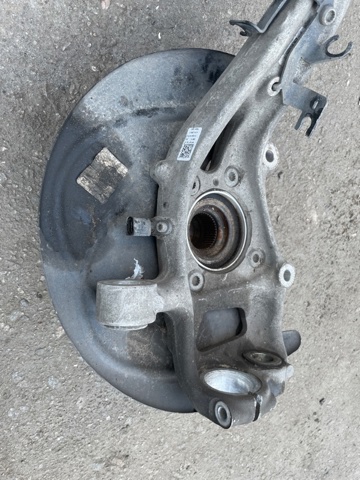 4M0407254K VAG Цапфа передняя правая купить в Николаев