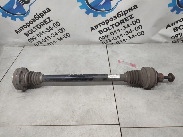 Полуось задняя 4M0501203D VAG