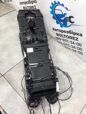 4M0820105 Испаритель кондиционера задний купить Харьков