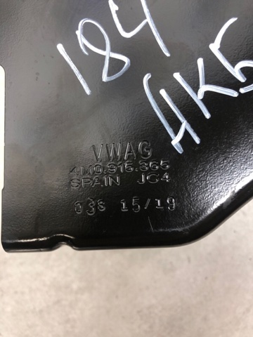 VAG 4M0915365 в наличии Киев